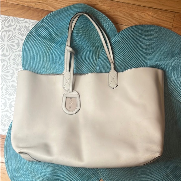 Gucci Reversible Cream Leather Tote Bag Large - Picture 3 of 17